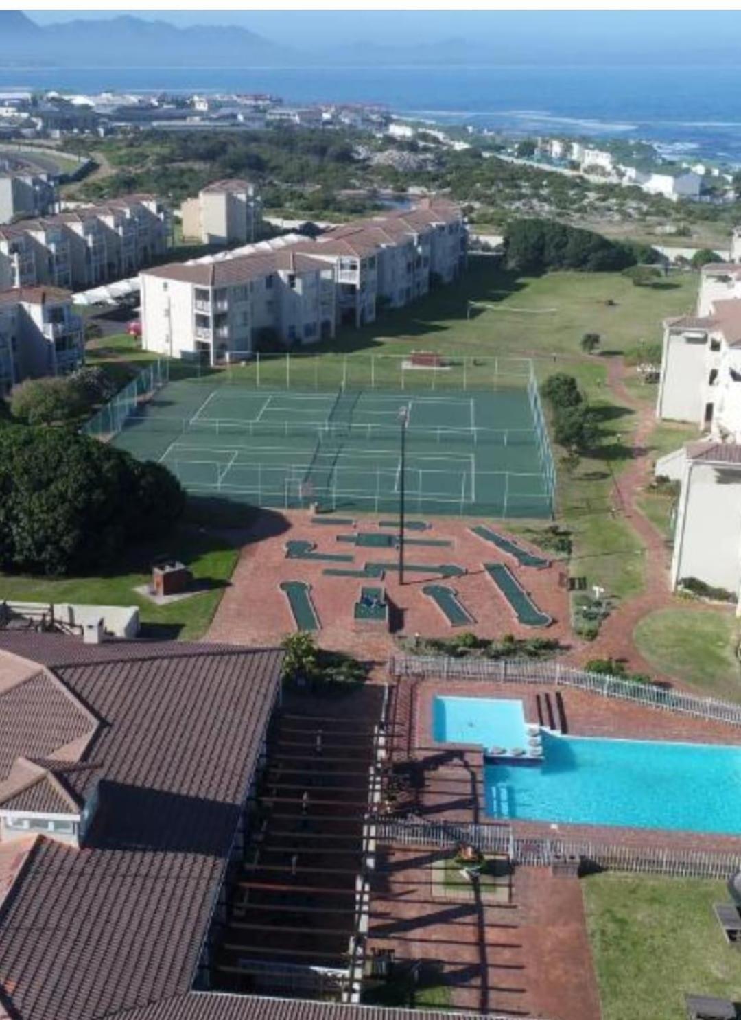 Hermanus Beach Club 143 Apartment Exterior photo