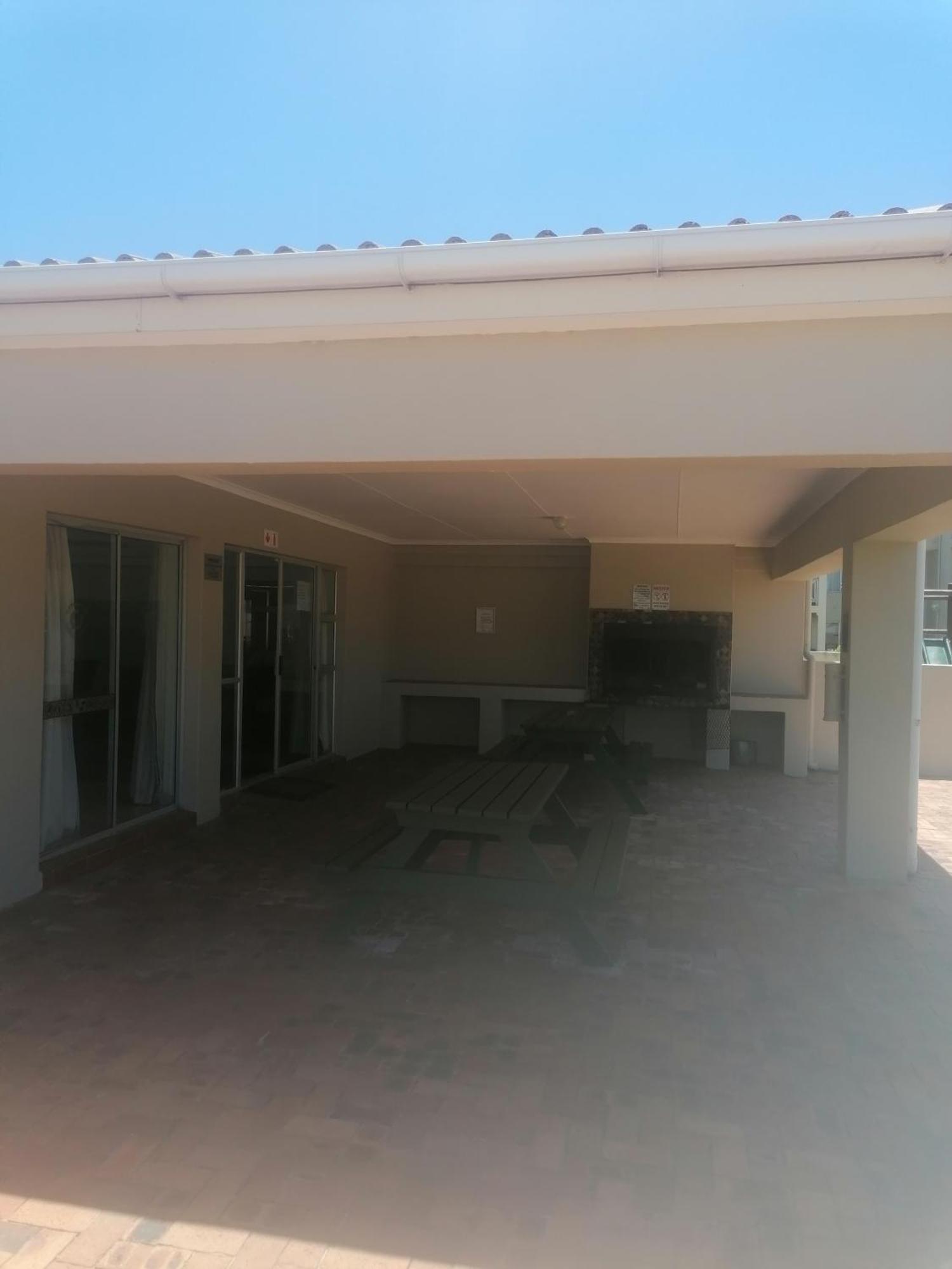 Hermanus Beach Club 143 Apartment Exterior photo